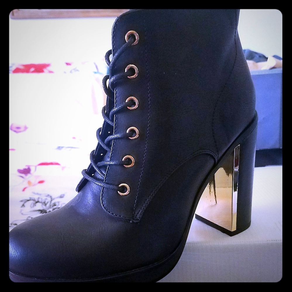 Torrid ankle boots